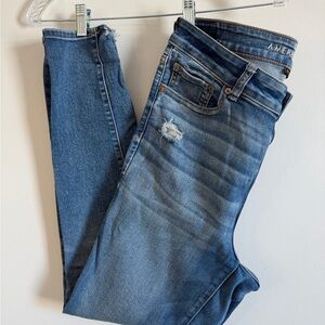 American Eagle Outfitters Women's Distressed Blue Skinny Jeans